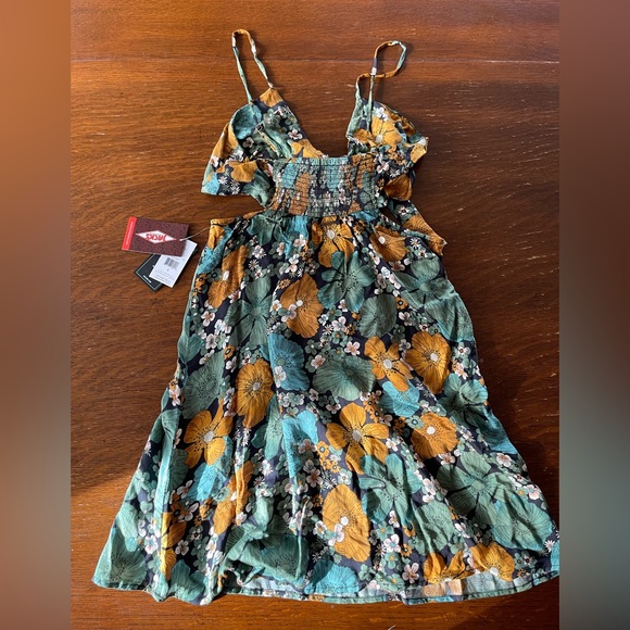 Volcom Floral Dress - Picture 6 of 6